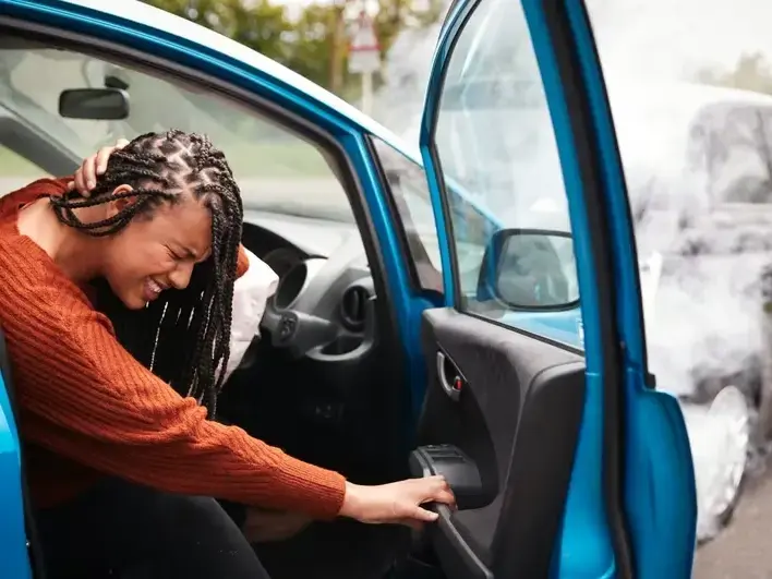 Attorney meeting injured client after drunk driving wreck near Mesa Arts Center in downtown Mesa